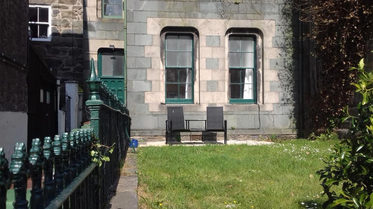 Ground Floor Barmouth Centre Apartment With Garden 외부 사진