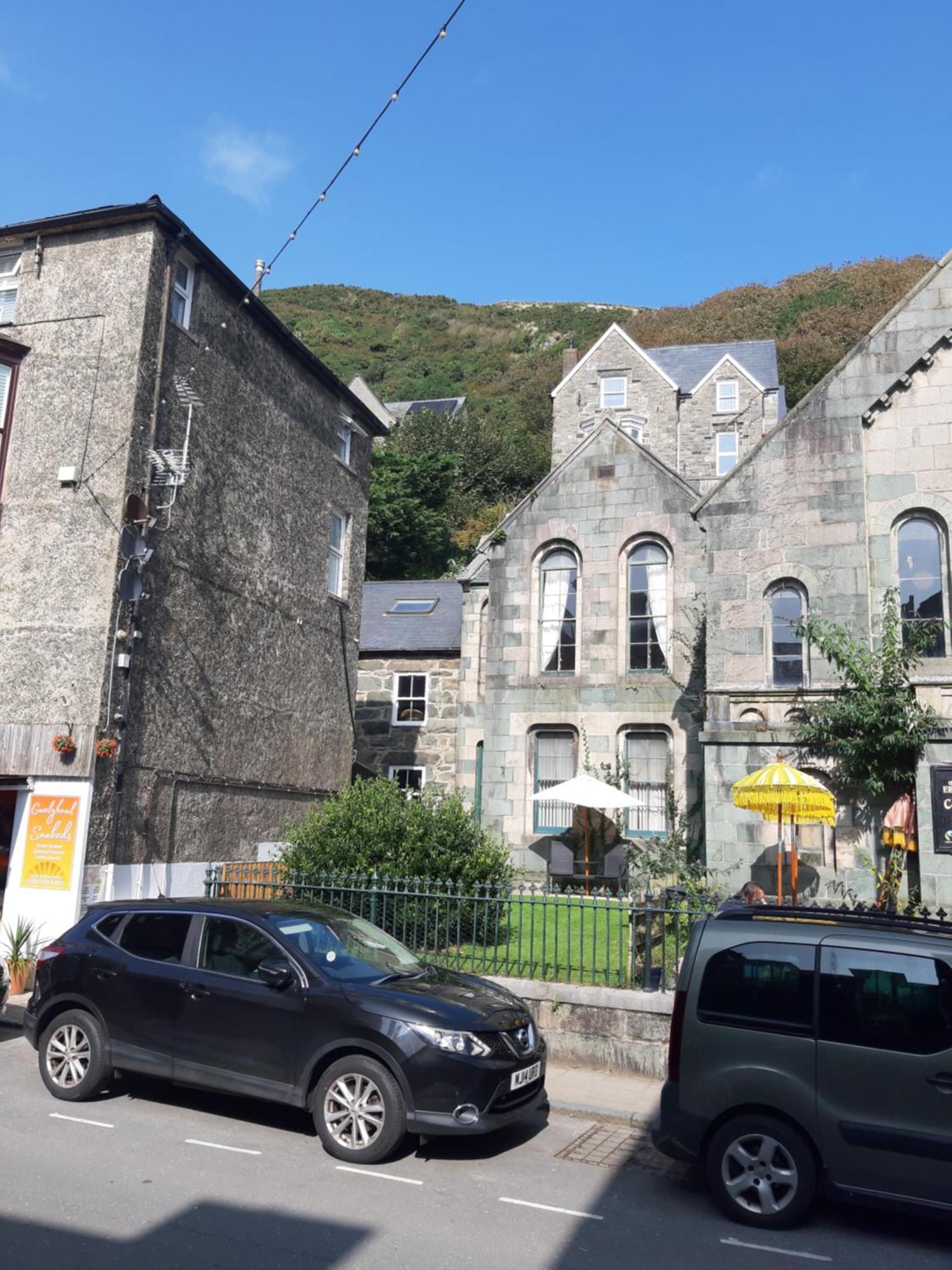 Ground Floor Barmouth Centre Apartment With Garden 외부 사진